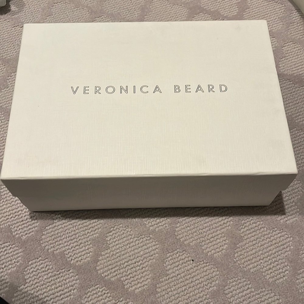 Veronica beard shoe box